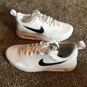 Women’s Nike Shoes